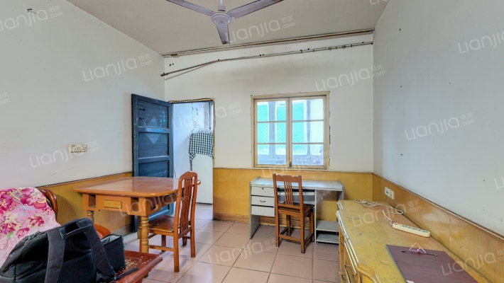 孝肃路二号二手房实景图