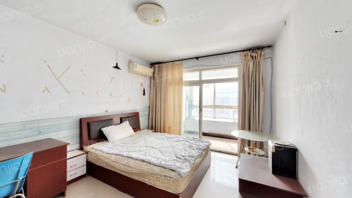 金茂购物中心住宅区二手房实景图