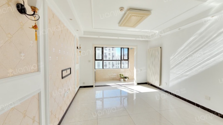 中海中央公馆北区二手房实景图