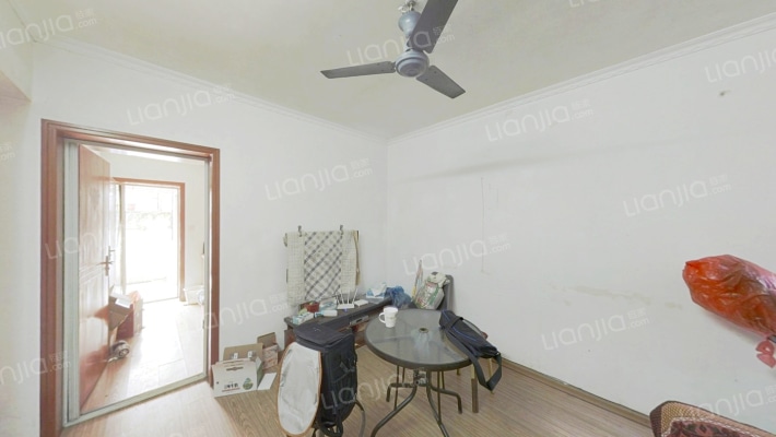 市府路南一巷二手房实景图