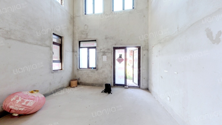 中南江滨悦二手房实景图