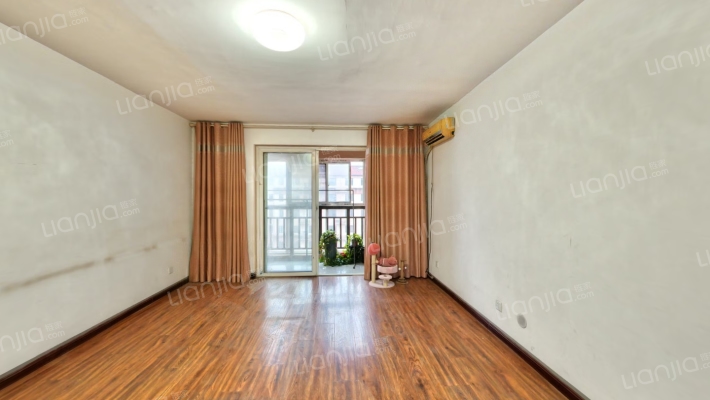 國控中州新城二手房实景图