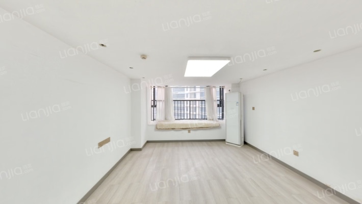 润和国色公馆二手房实景图