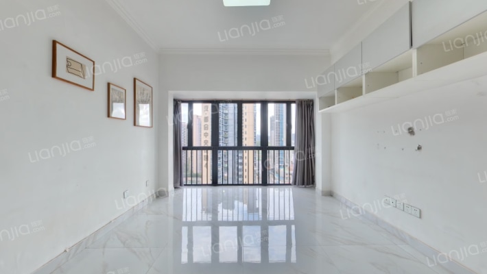 颐安都会中央一期二手房实景图