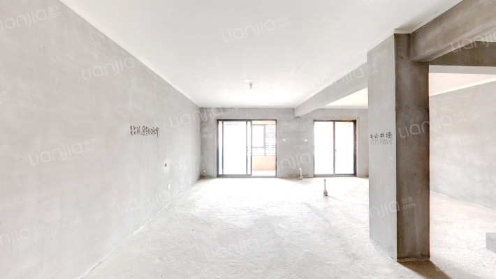 水岸观溪二手房实景图