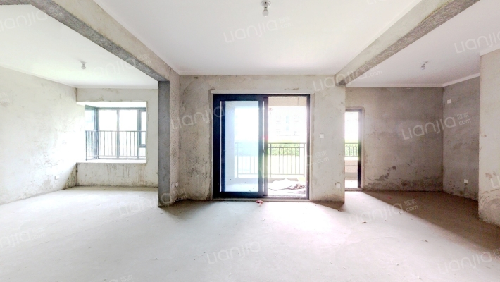 石榴清水湾二手房实景图