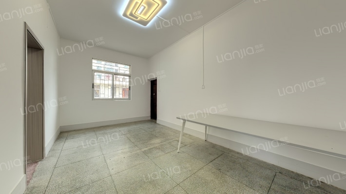 东门晒布路小区二手房实景图