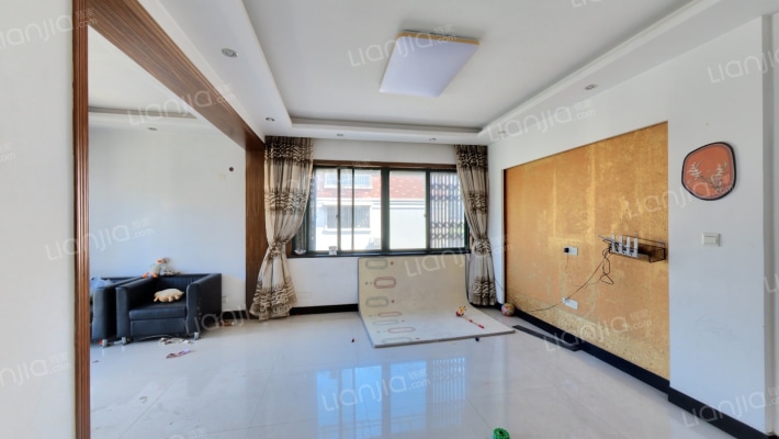 海卫家园二手房实景图