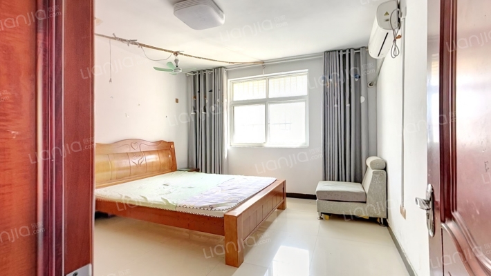 卡特重工家属院二手房实景图