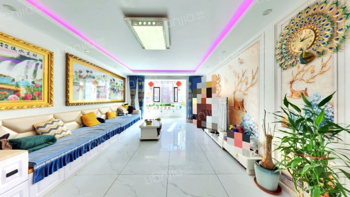 奔驰花园二手房实景图