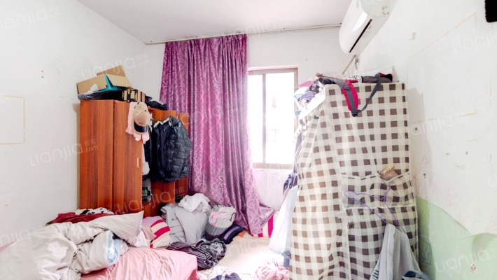 梅墅水庄东区二手房实景图