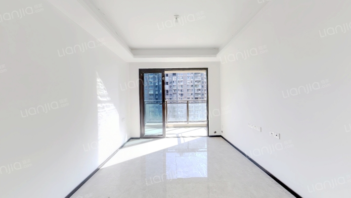 龙光玖悦台二手房实景图