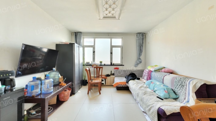 万欣A区二手房实景图