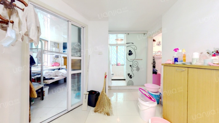 富豪花园二手房实景图