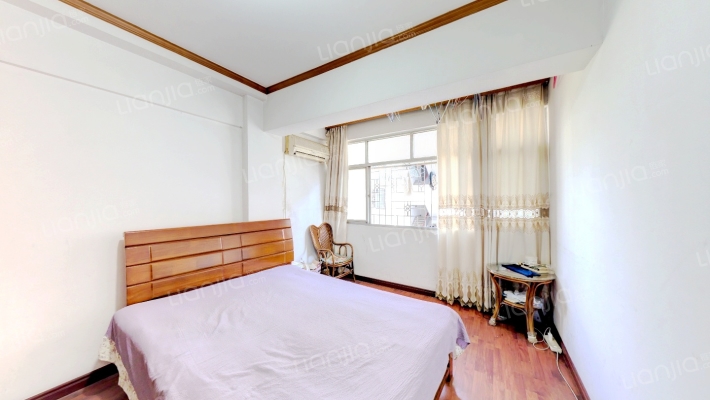 江畔新城二手房实景图