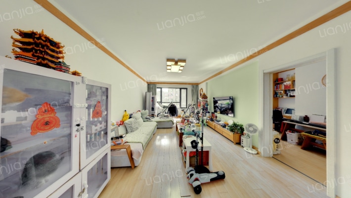 青秀蓝湾二期二手房实景图