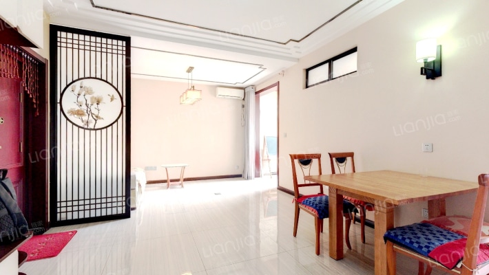 新领地二手房实景图