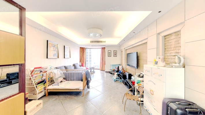 日湖花园二手房实景图