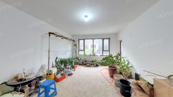 美弗霞湾二手房实景图