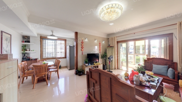 大唐世家八期二手房实景图