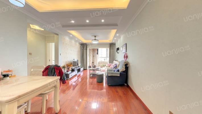 英郡年华二手房实景图