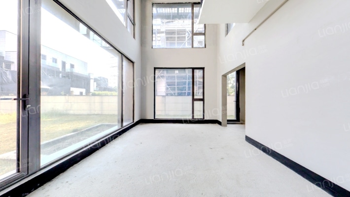 九洲保利天和屿墅二手房实景图