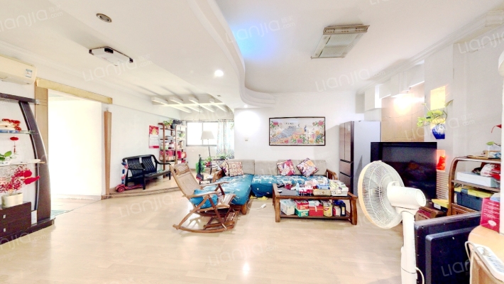 海悦大厦二手房实景图