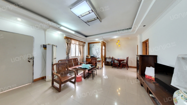 彩虹新村二手房实景图