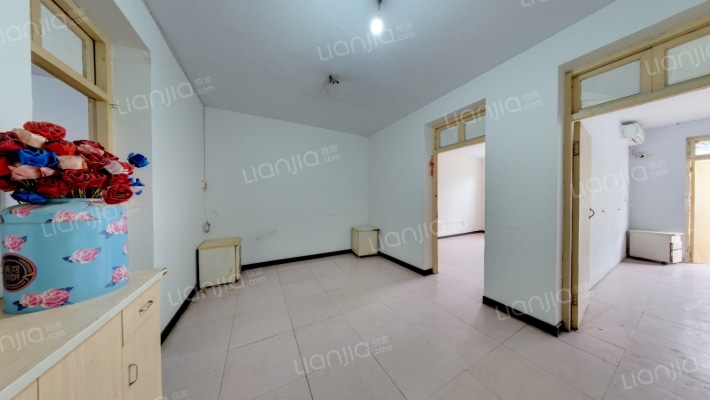 五彩小区二手房实景图