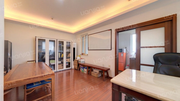 万科城二手房实景图