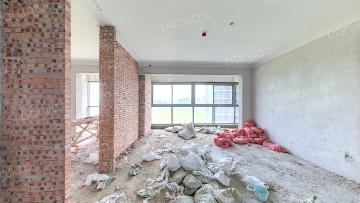 玖望云邸二手房实景图