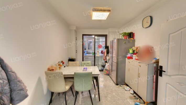 民生家园二手房实景图