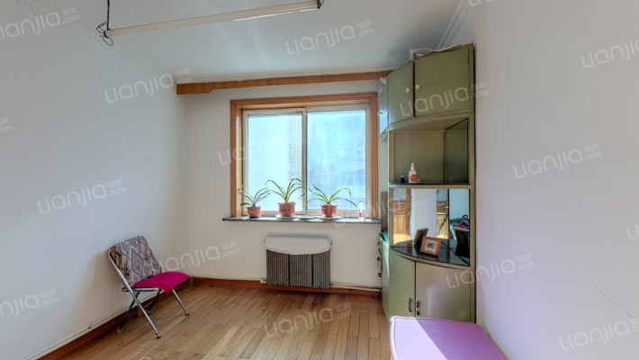 新航二小区二手房实景图