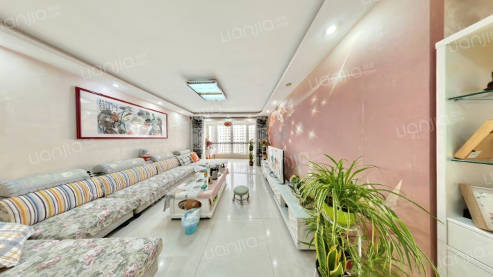 鸿运润园二手房实景图