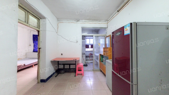 华联住宅区二手房实景图