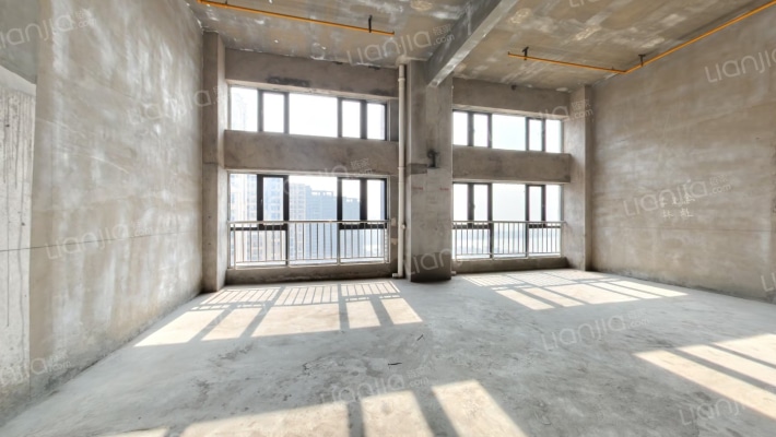 韵湖星光南区二手房实景图