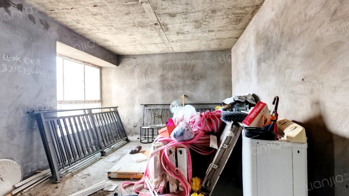 未来城二手房实景图