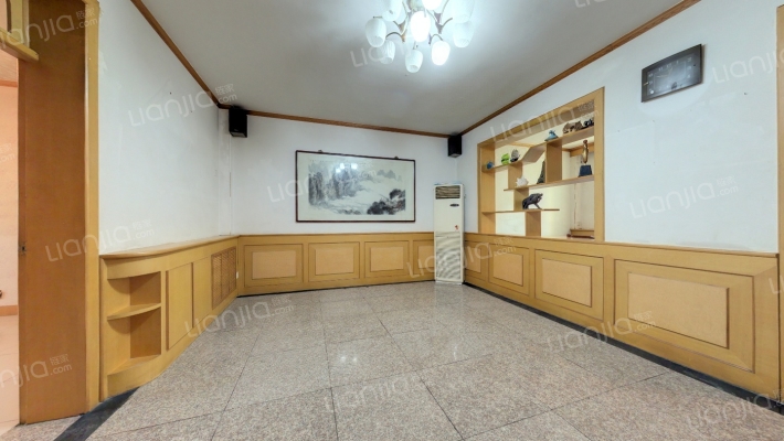 西秦小区二手房实景图