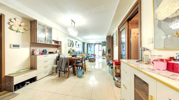 新城璞樾门第二手房实景图