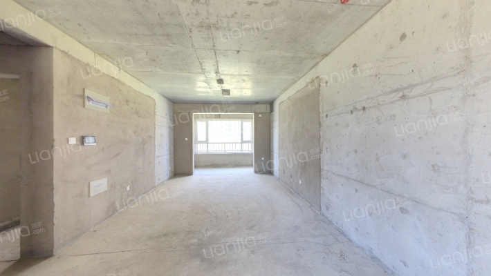 恒裕湖畔二手房实景图