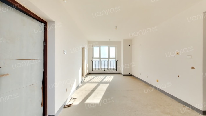 首创国际半岛雪莱小镇二手房实景图