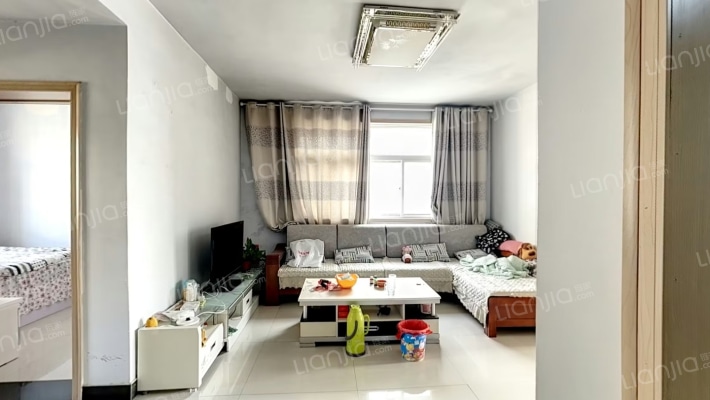 新新苑小区二手房实景图