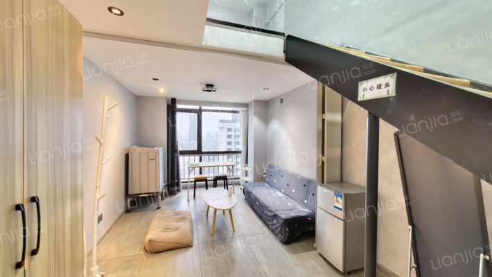 康达综合楼二手房实景图