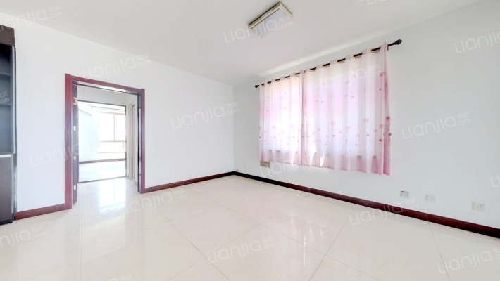 隆基花城二手房实景图