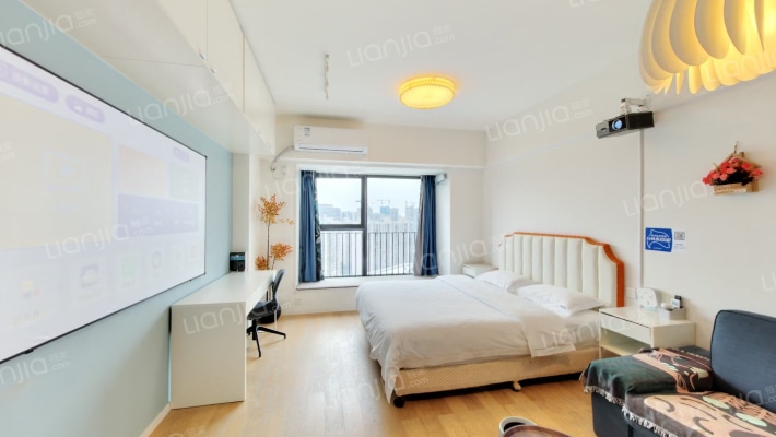 荟聚之光二手房实景图