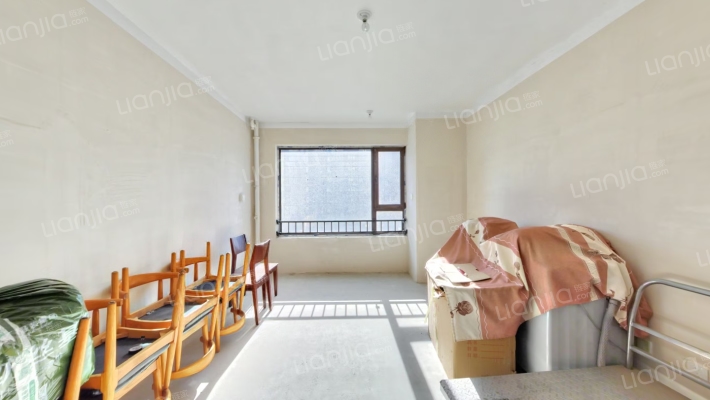 中铁逸都D区二手房实景图