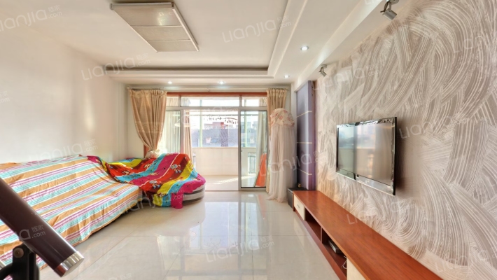 汇宇都市花园月亮湾园区二手房实景图