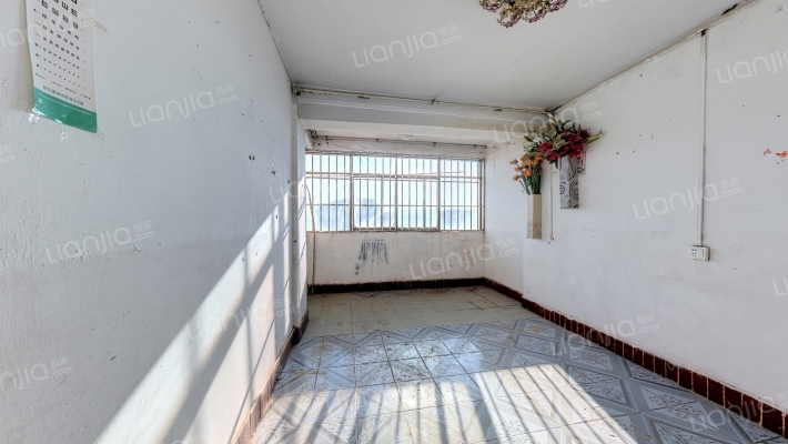 八九机务段家属院二手房实景图