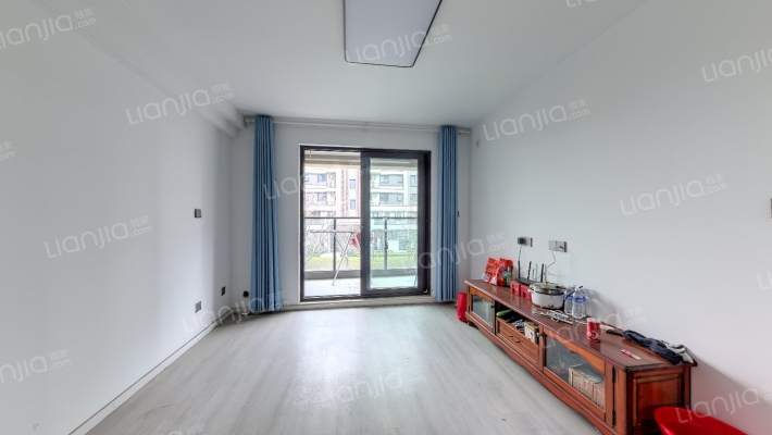 月印万川二手房实景图