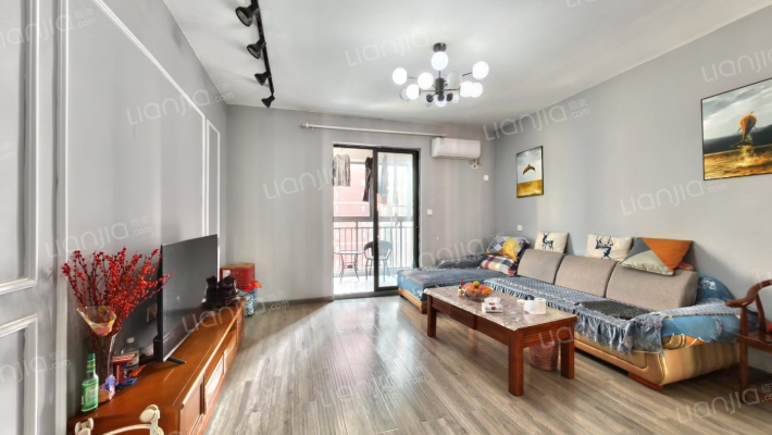 欢乐星城二手房实景图